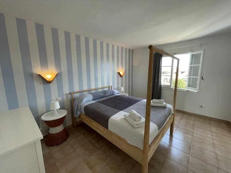 Mitjana Apartamento Con Piscina 시우타데야 외부 사진