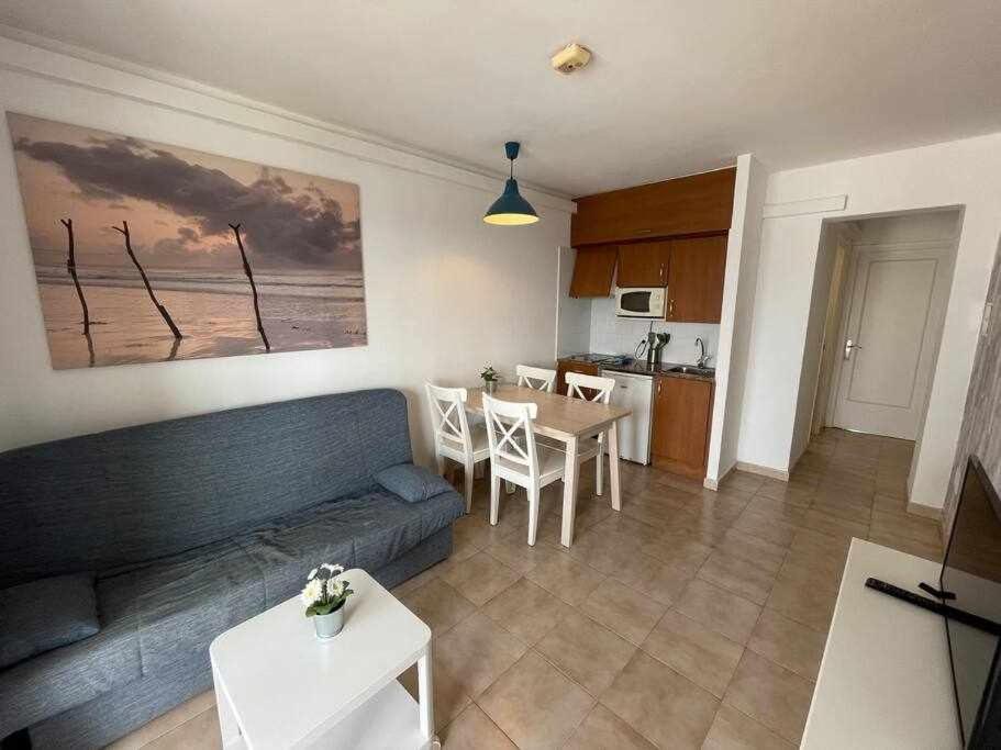 Mitjana Apartamento Con Piscina 시우타데야 외부 사진